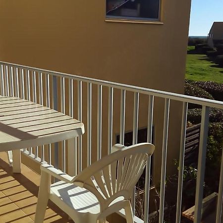 Capao Appartement Climatise Grande Terrasse Place Parking & Piscine Agde Kültér fotó